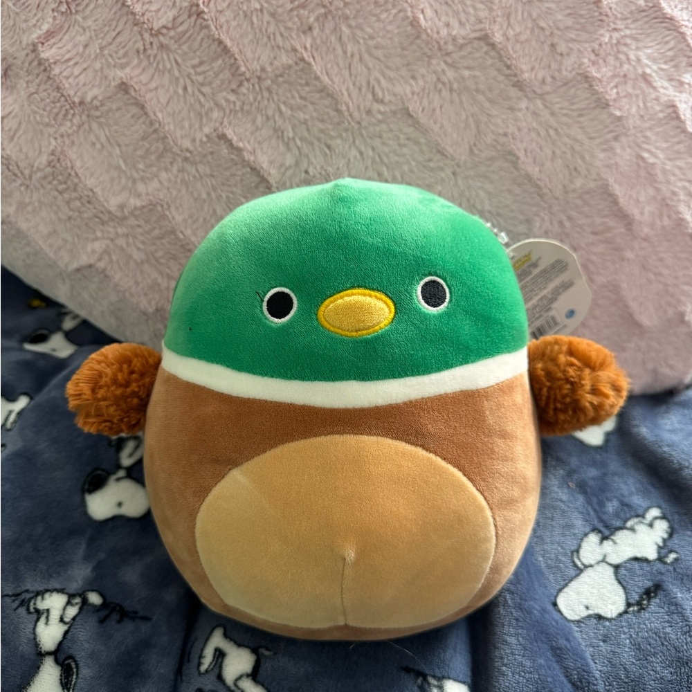 Avery Duck Squish Mallow Stuffed animal